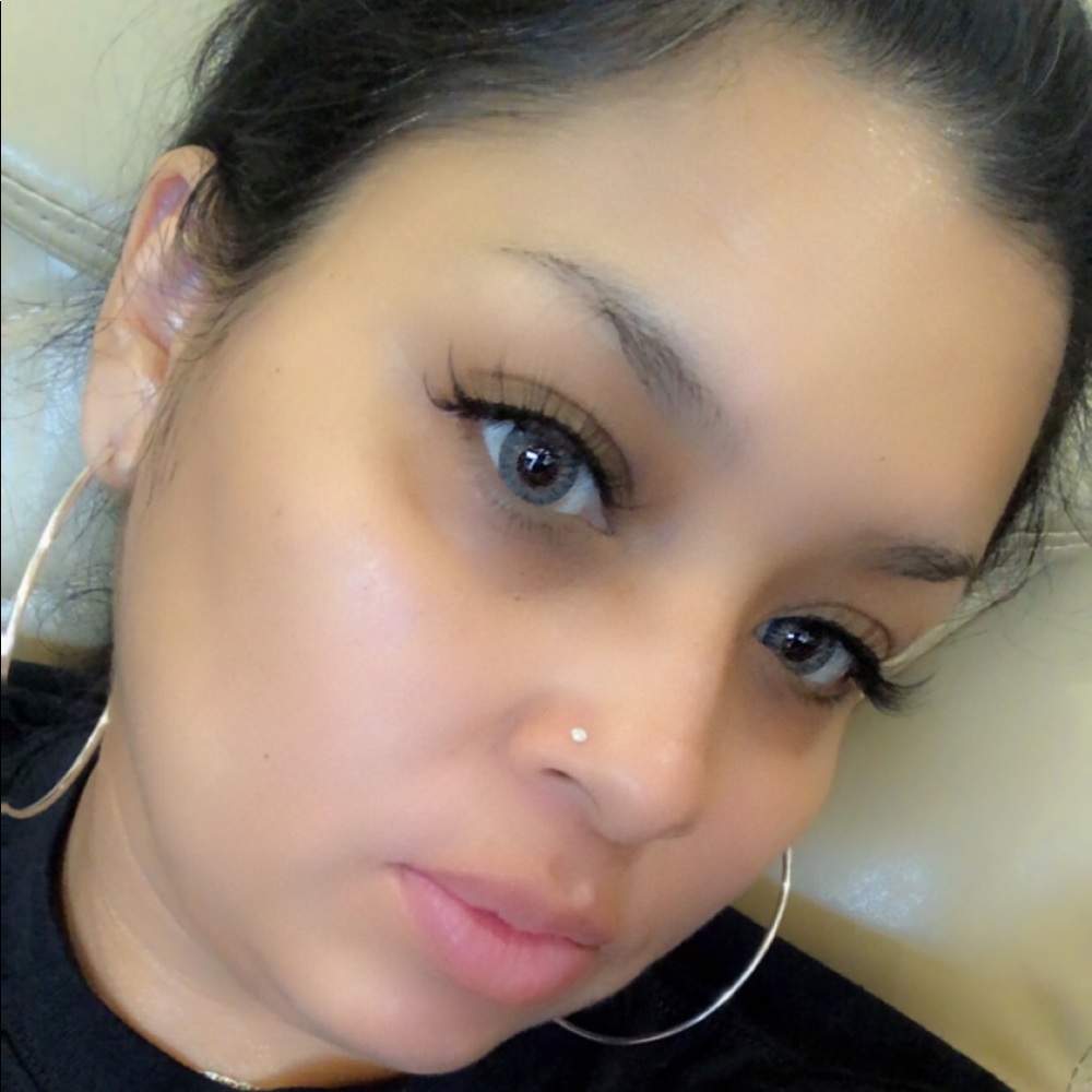 Meet your Posher, Maribel